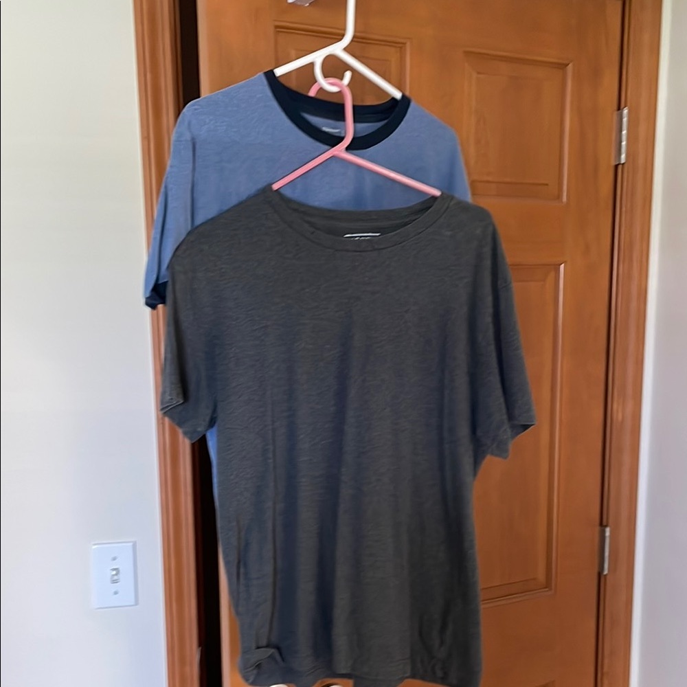Old Navy 2 pack s/s t-shirts large